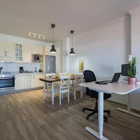 Living Canteras Homes- View Point شقة *